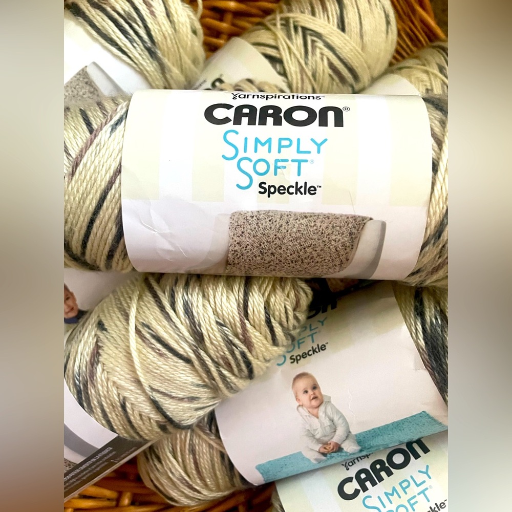 Simply Soft Speckle by Yarnspirations CARON - Picture 2 of 4
